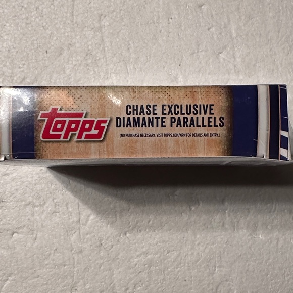 Topps 2025/26 NBA Hanger Box Trading Cards - Picture 6 of 8